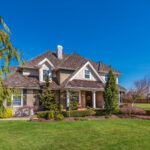 Cottage Living Essentials & The Simple Comfort It Gives .